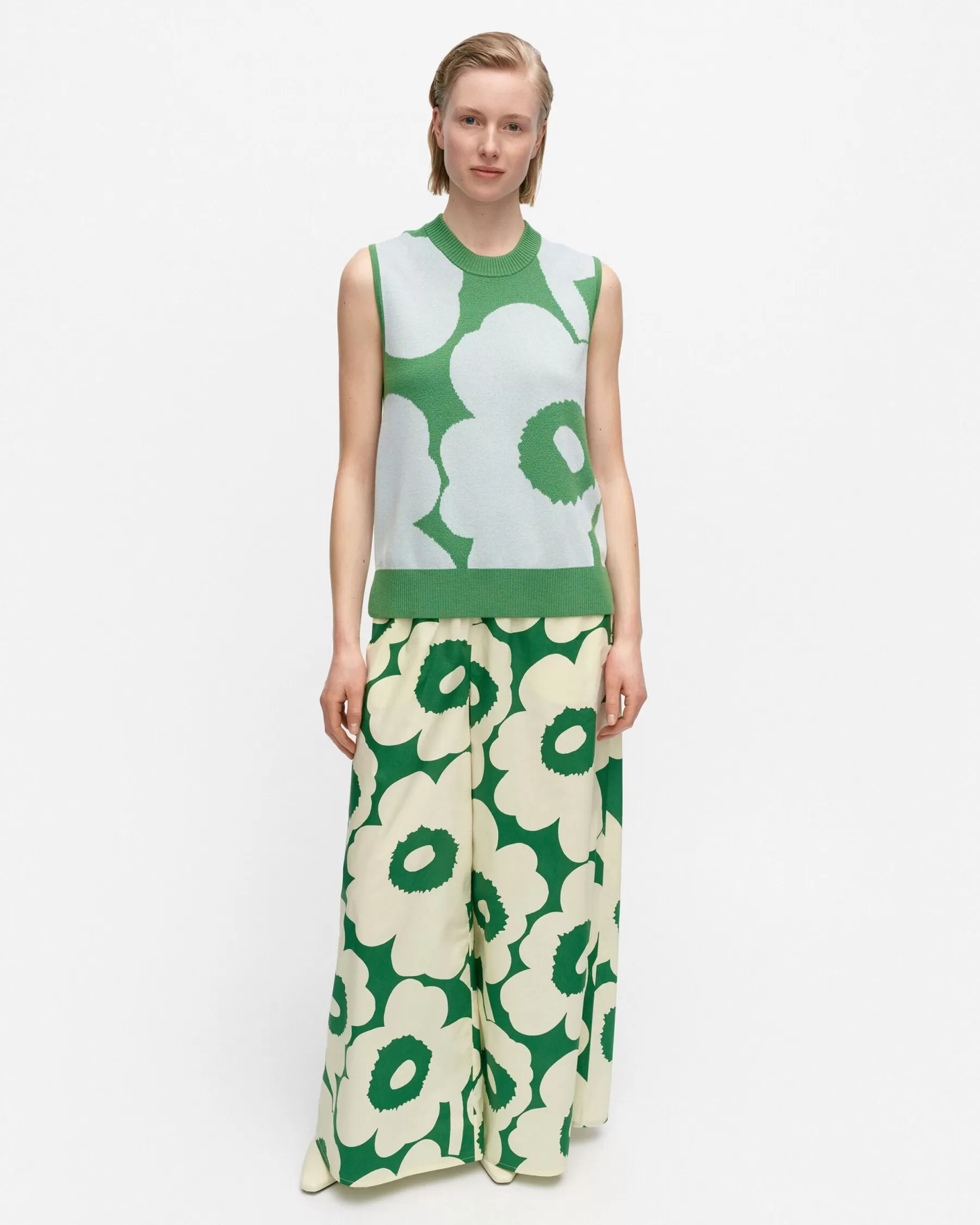 Discount Marimekko Kulma Unikko Villaneuleliivi